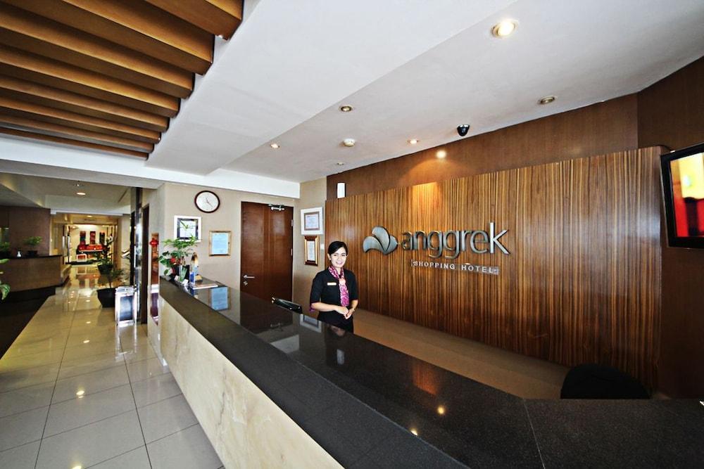 בנדונג Anggrek Shopping Hotel מראה חיצוני תמונה
